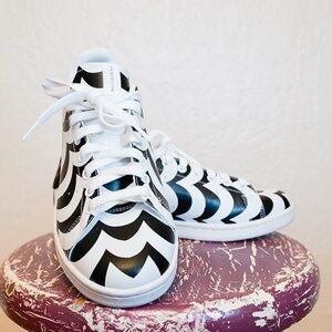 adidas x marimekko Stan Smiths in Laine Wave Pattern | Hard to Find Women Size 8